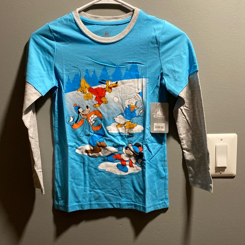 BRAND NEW BOYS DISNEY LONG SLEEVE SHIRT SIZE 7/8! NWT! SMOKE FREE HOME!